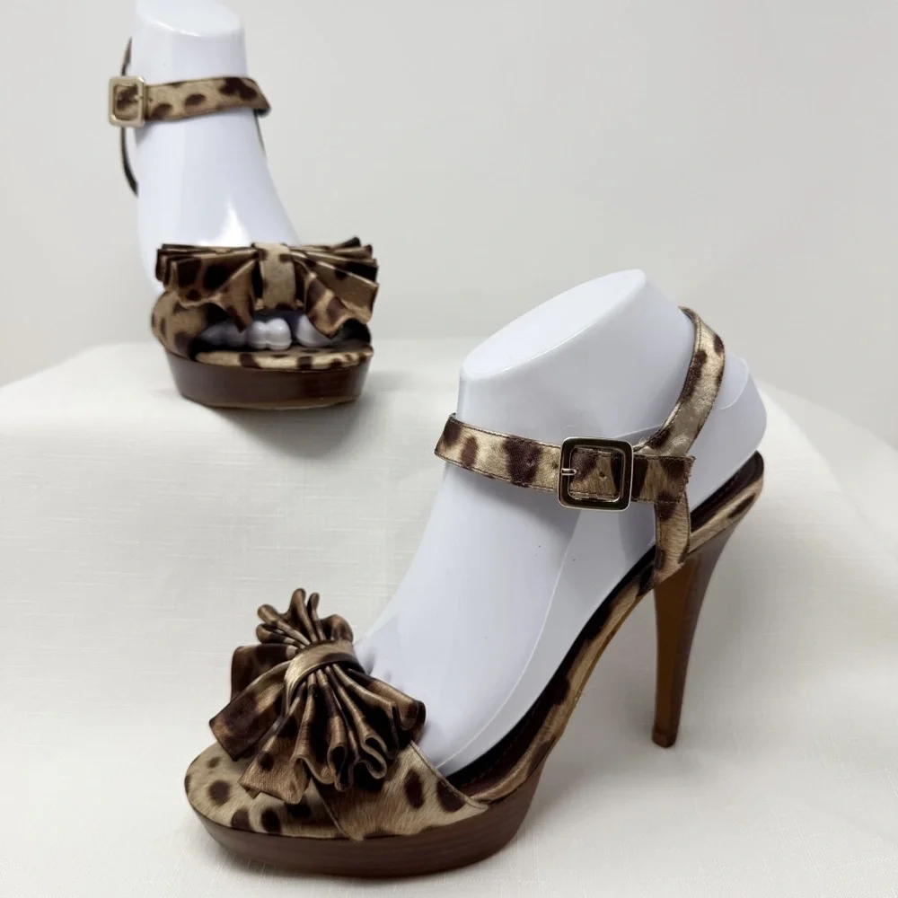 Gianni Bini animal Print silk platform High Heel Sandals size 8.5